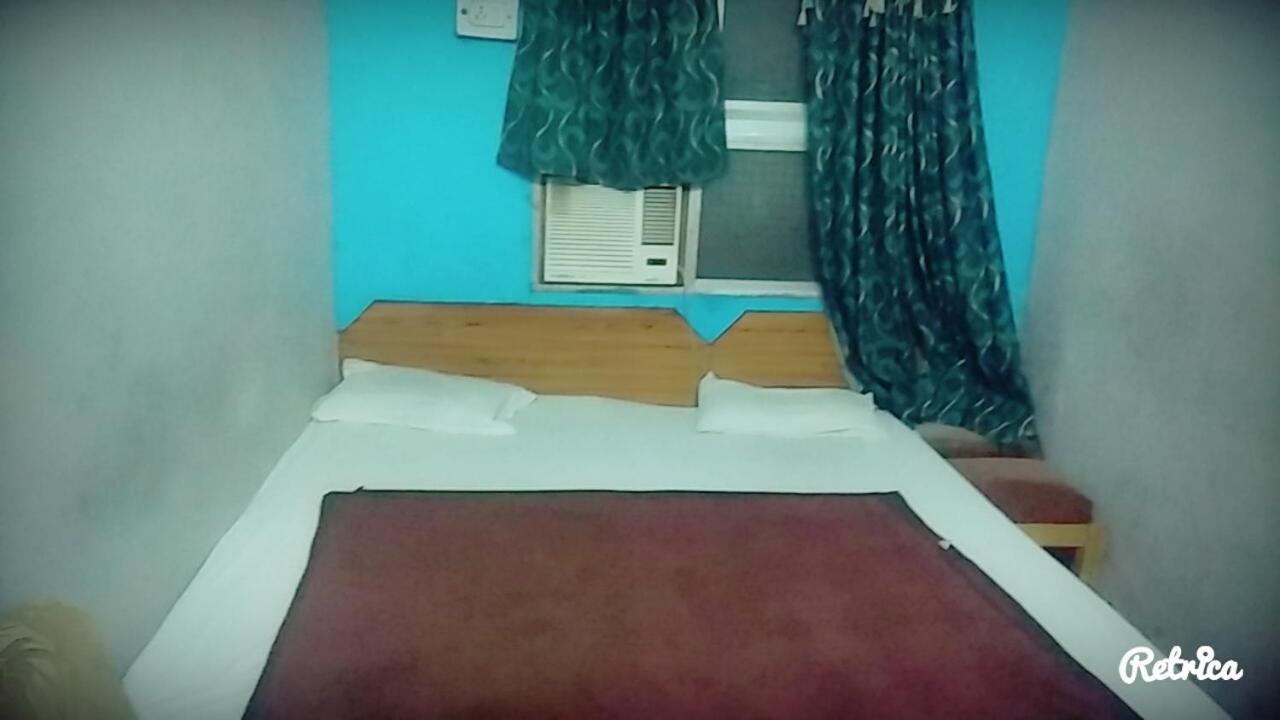 New Crown Hotel Indore Luaran gambar