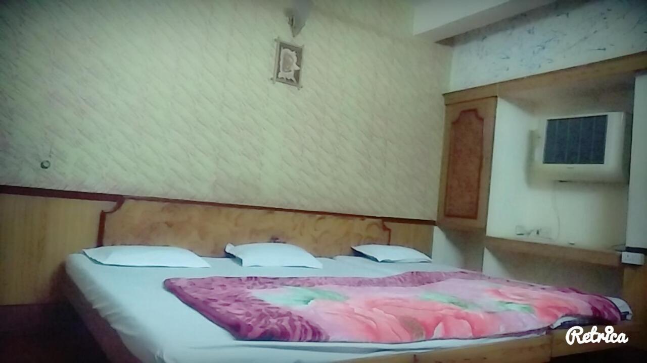 New Crown Hotel Indore Luaran gambar