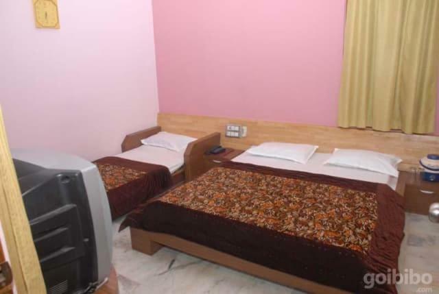 New Crown Hotel Indore Luaran gambar